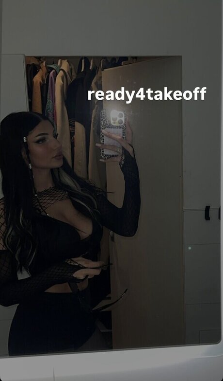 Nikelein onlyfans ass