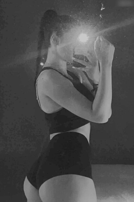 Nikelein only fans naked