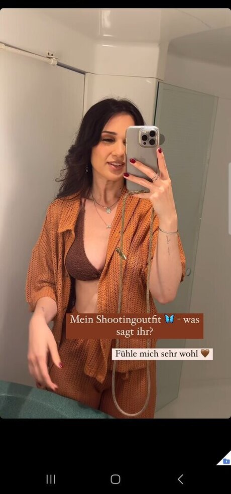 Coupleontour only fans photos