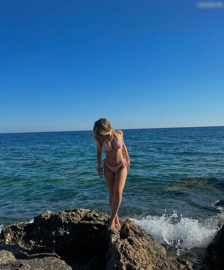 celinajoyy onlyfans leaks sex