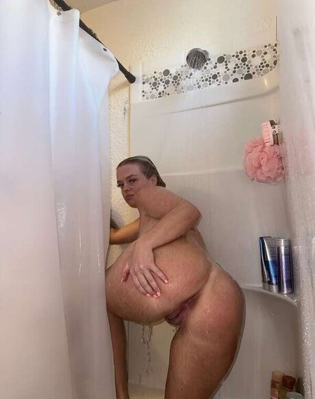 Taylor Richardson naked onlyfans leaks