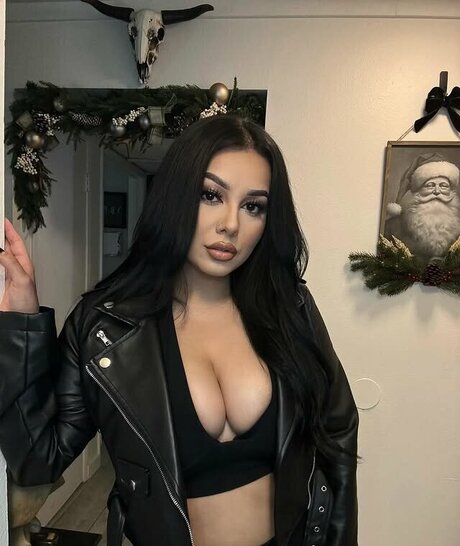 airiamoxo onlyfans model photos