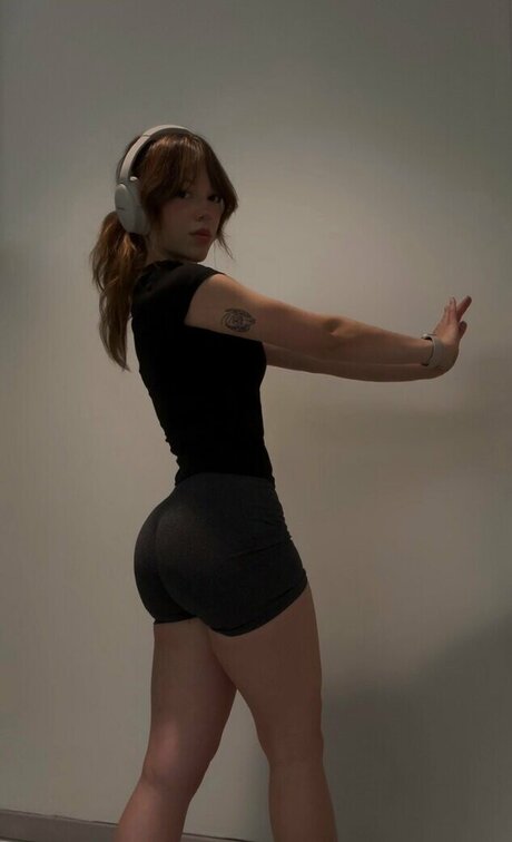 finseaa desnuda onlyfans