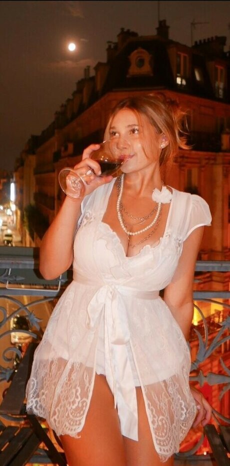 Sara Dobrik leaked onlyfans free