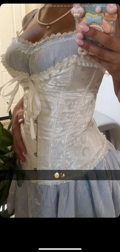 Sara Dobrik onlyfans leak free