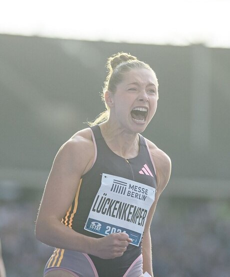 Gina L ckenkemper onlyfans.