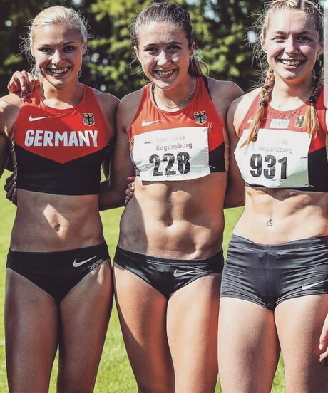 Gina L ckenkemper onlyfans