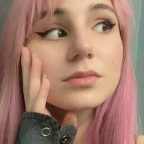 sweetpetiteofficial on onlyfans