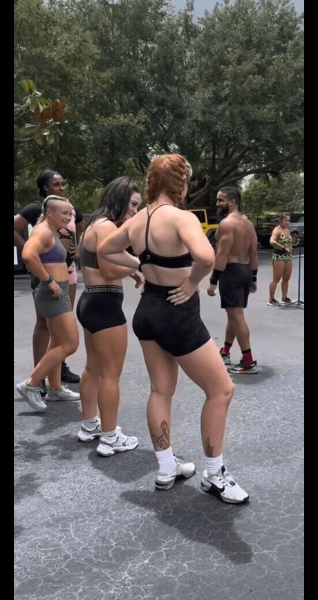 Lyra Valkyria onlyfans pics nude