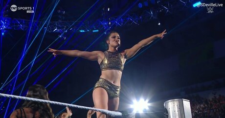 Lyra Valkyria sexy onlyfans