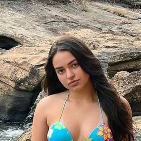 Joice Cadori nude only fans leaks