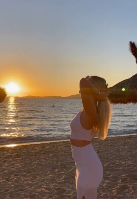 Vallixpauline onlyfans nude leaked