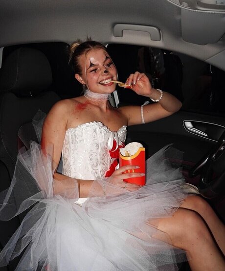 Vallixpauline onlyfans sextape