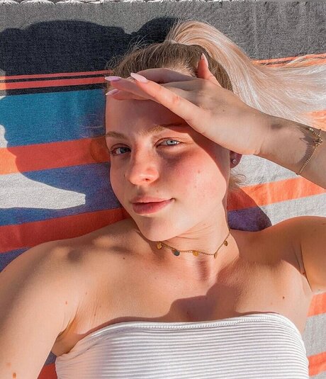 Vallixpauline tits onlyfans