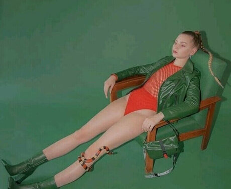 Anastasia Kreslina onlyfans x