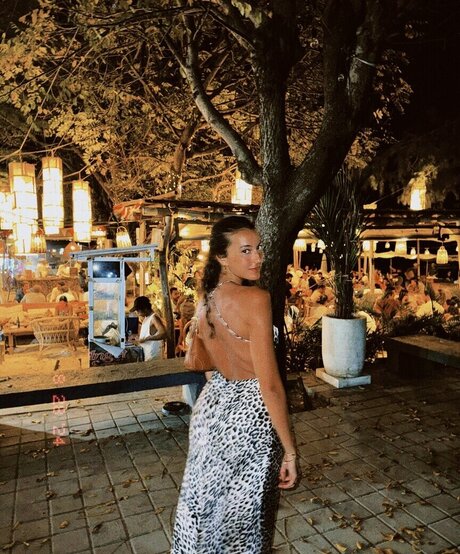 Sara Balzer onlyfans model