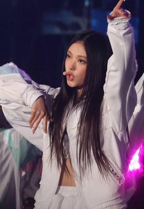 Haerin pics onlyfans