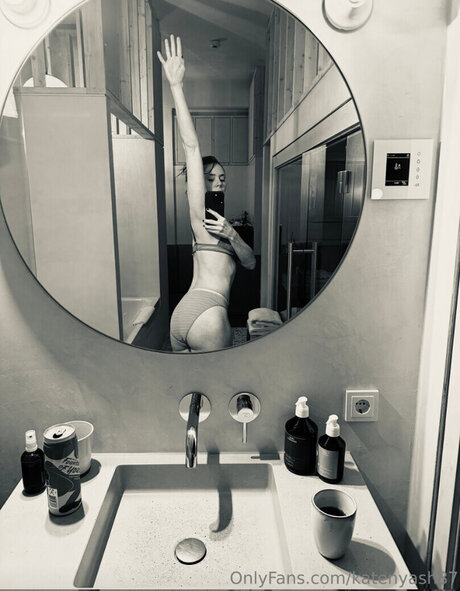 Kate Nash onlyfans leak fuck