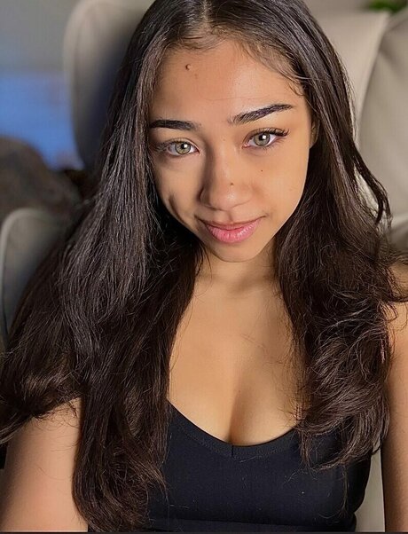 atoviah sexy onlyfans