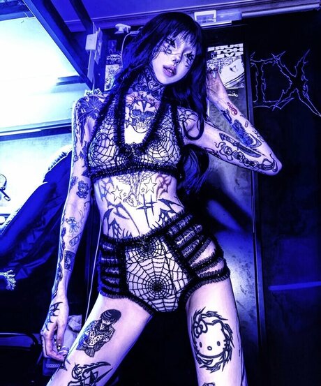 Zzem Zzem onlyfans tits