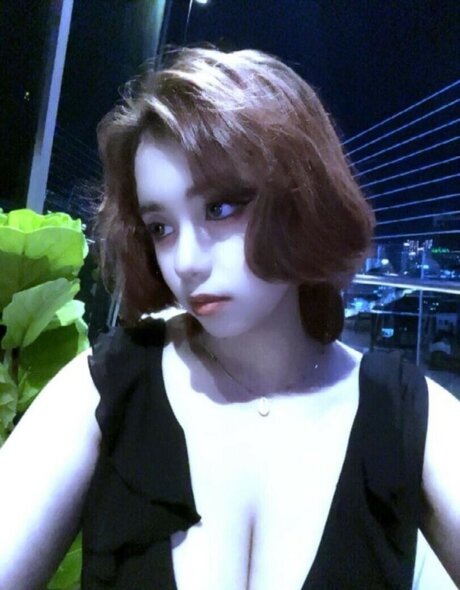 ElyanaSparks only fans xxx