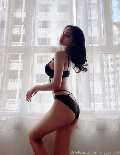 mie ngn3 onlyfans pictures