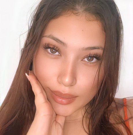 Laura Gabir onlyfans leaks