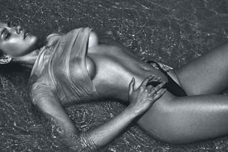 lauracartier m nude leaks onlyfans