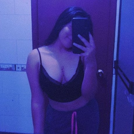 LAURA GOMEZ porn onlyfans