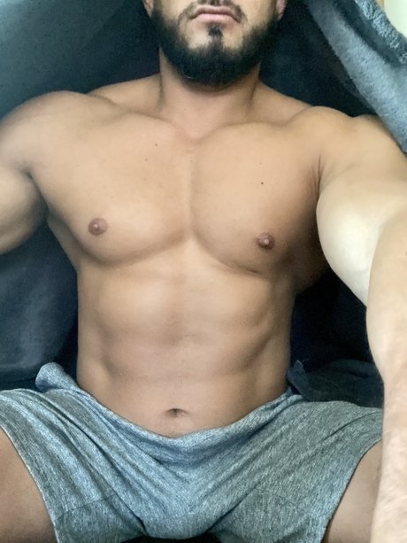 LatinMuscles onlyfans pics