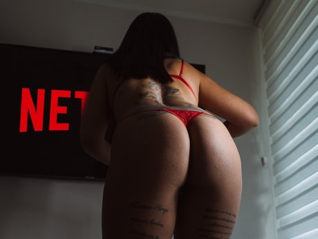 Miaucita_ onlyfans content