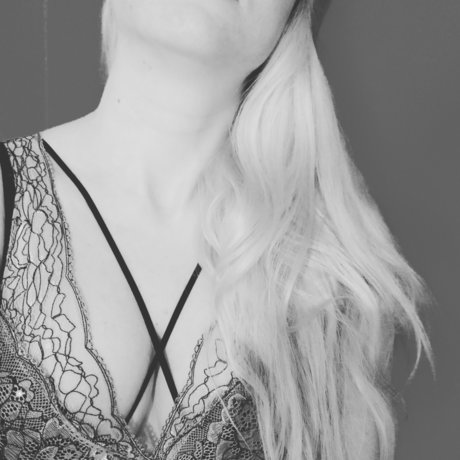 Lady Luxury onlyfans archive