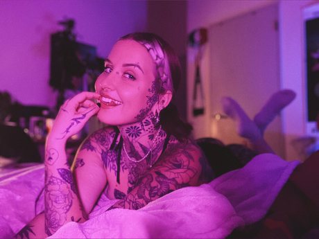 Lacie Venom onlyfans naked leaked