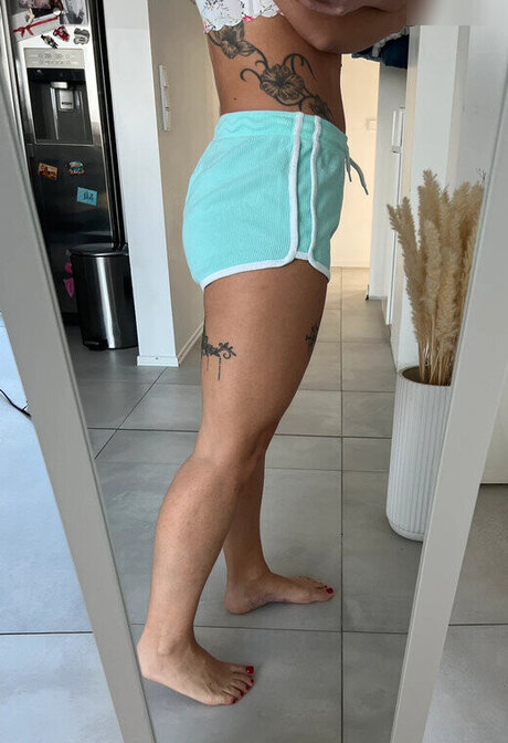 Vinted eBay naked only fans