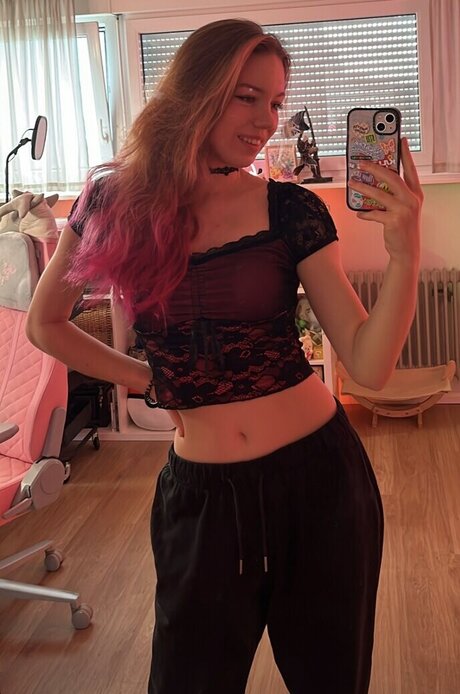 Roflgirl_ onlyfans leake