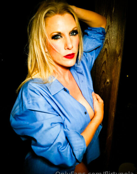 Flirty Nola onlyfans photos