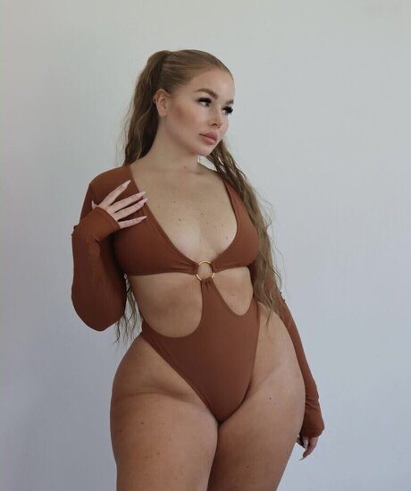 Emma Christina onlyfans naked