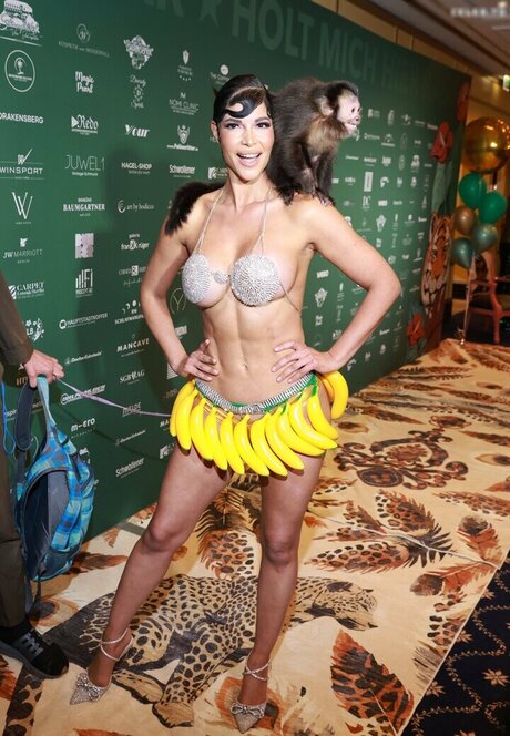 Micaela Sch fer onlyfans nudes