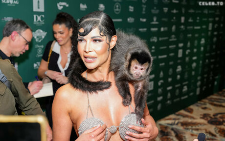 Micaela Sch fer onlyfans ass