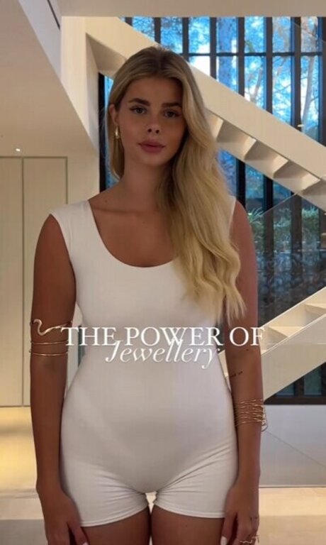 Larissa Neumann onlyfans naked