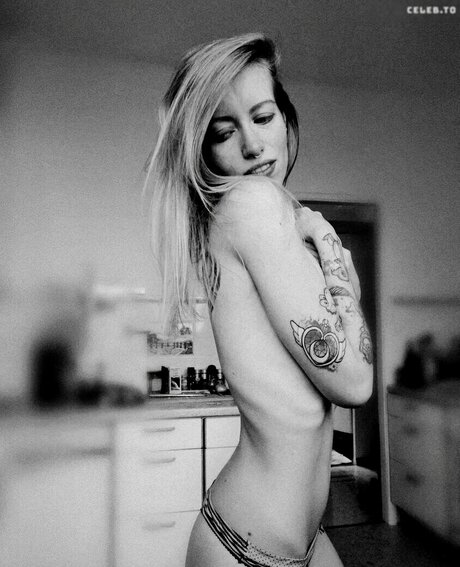 einfachsonina desnuda onlyfans