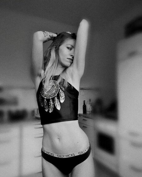 einfachsonina onlyfans leaks