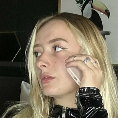 The Dutch Latex Goddess onlyfans images