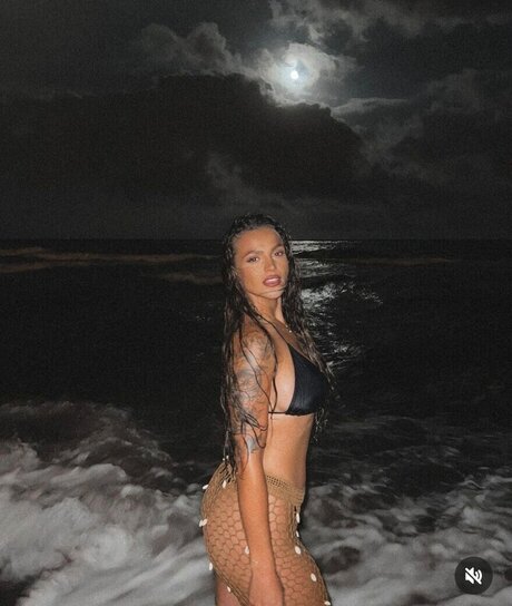 Jeje Lopes onlyfans leams