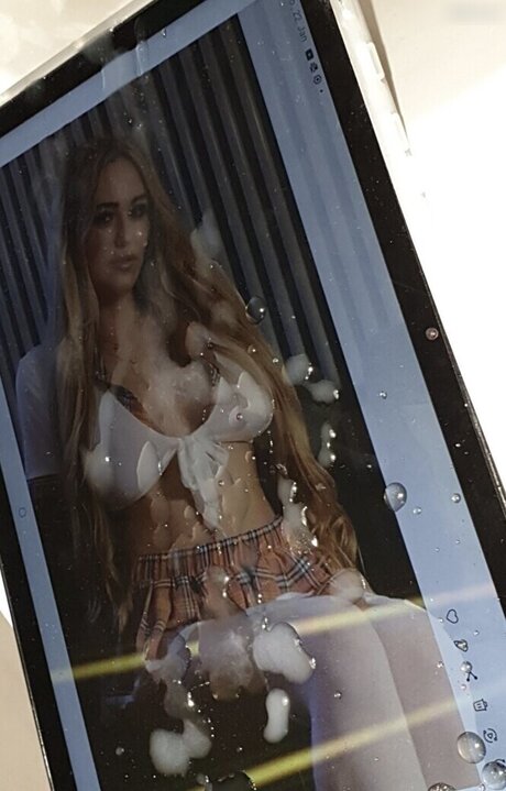 Cum Tributes nude onlyfans leaked