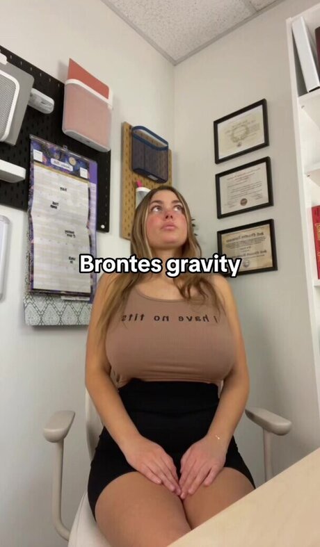 Brontenadine hot onlyfans