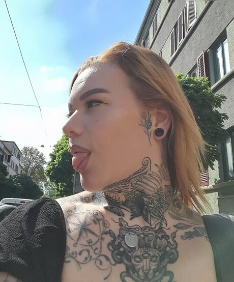 Typischblonnd onlyfans nudes