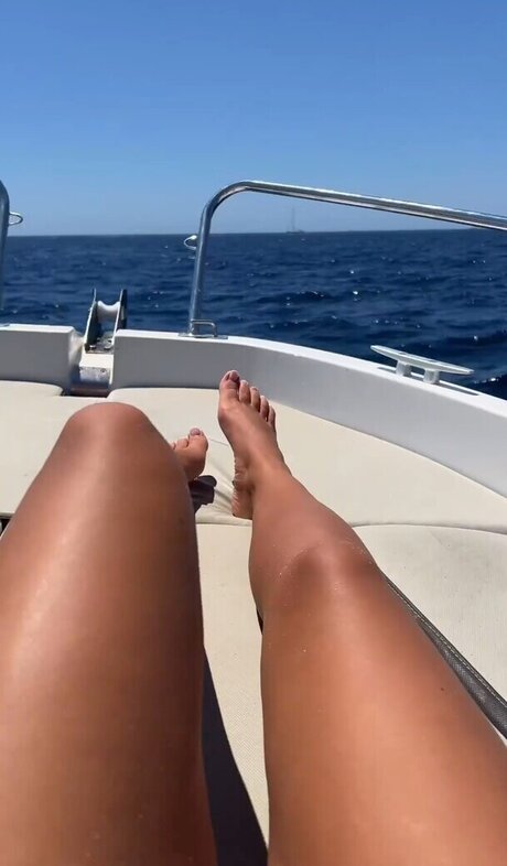 Anna Maria Schimanski onlyfans leaked photos