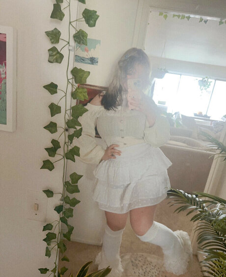 Aretteepls nudes only fans