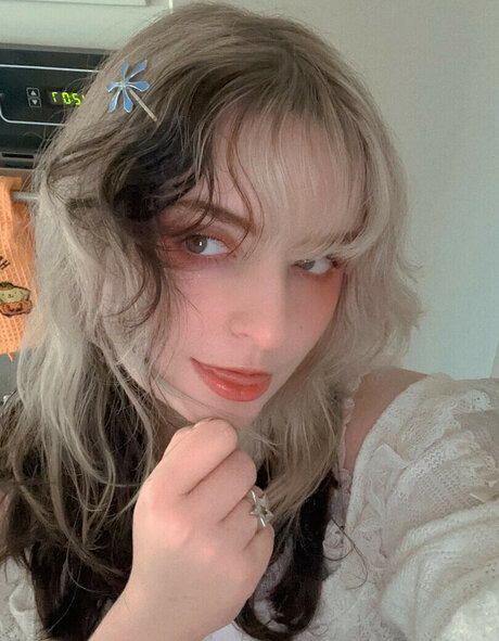 Aretteepls onlyfans strip